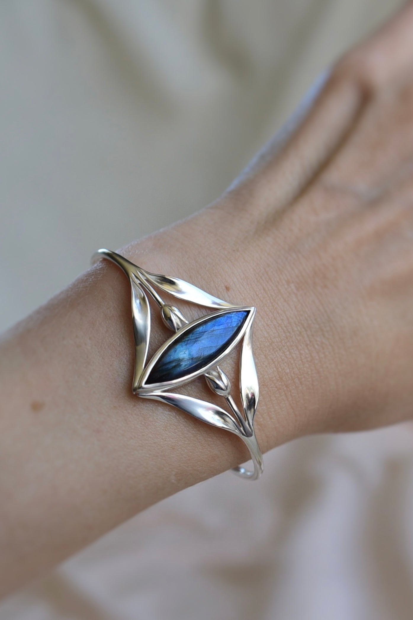Rhea Tulip Cuff - Labradorite