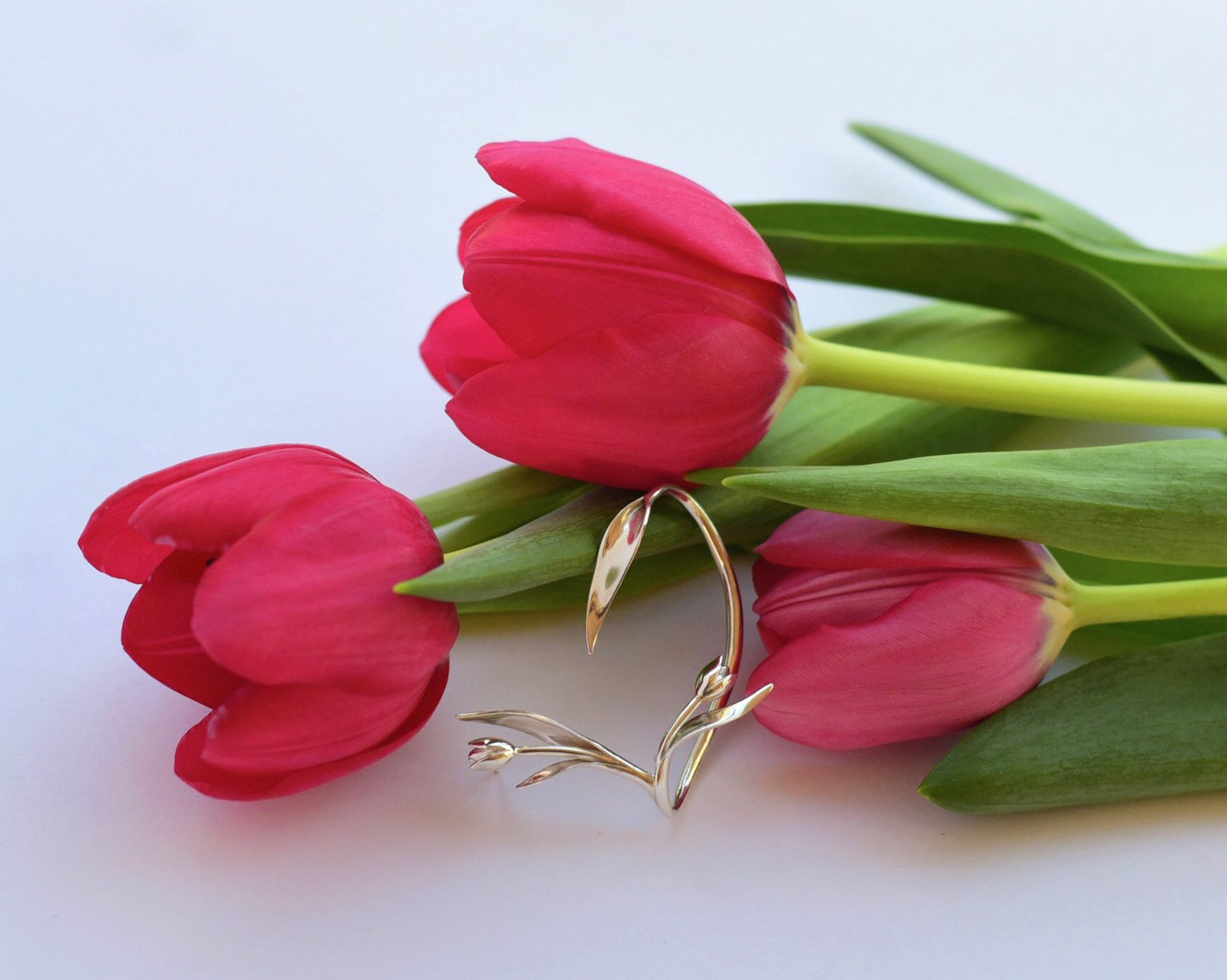 Antheia Tulip Ear Cuff