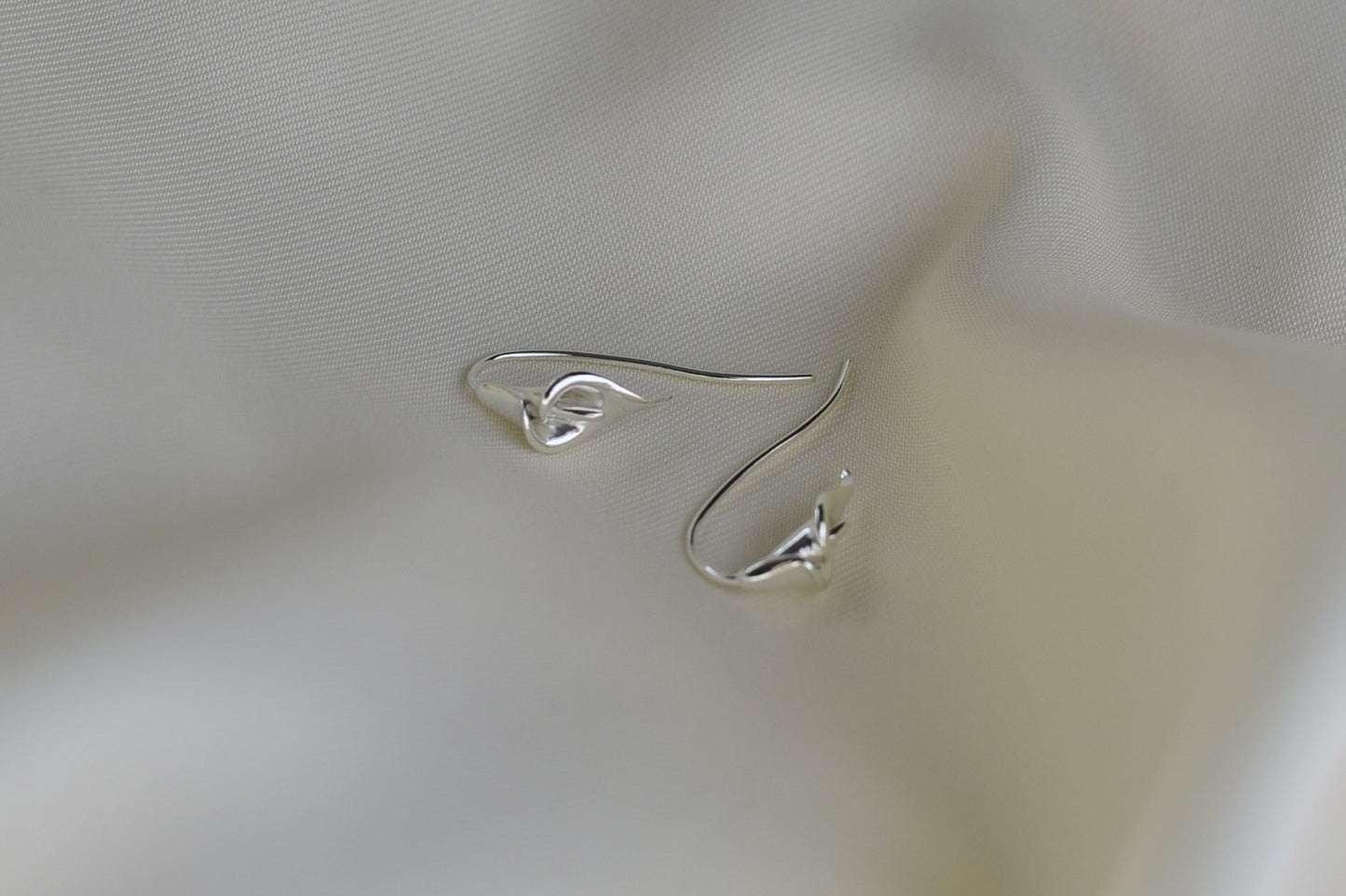 Mini Lily Earrings