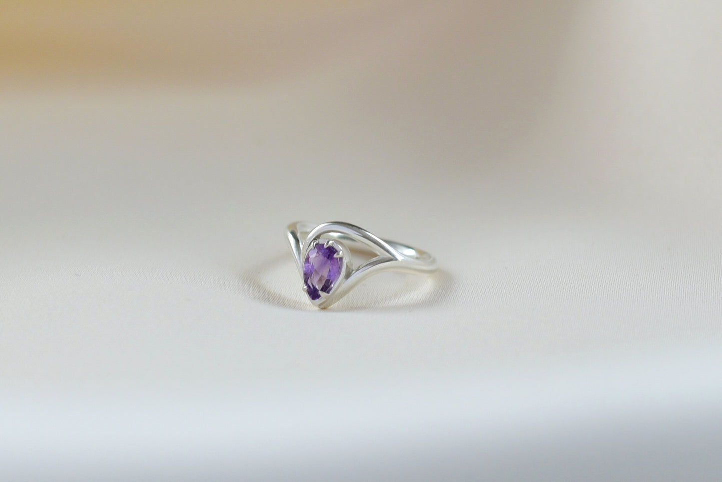 Solaris Ring - Amethyst