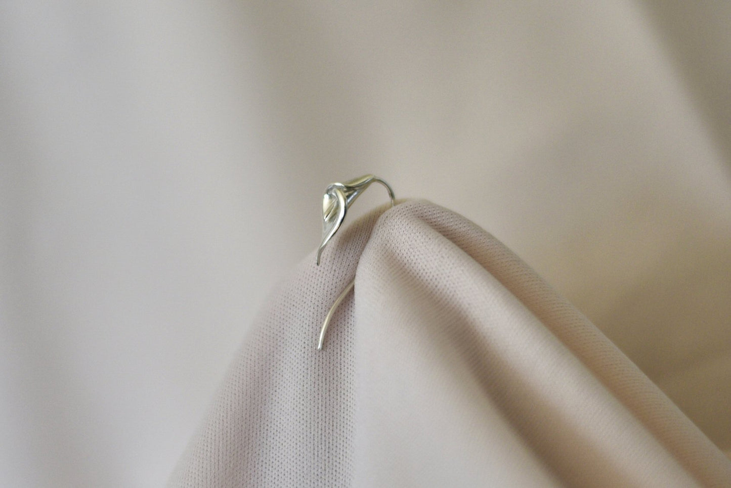 Mini Lily Earrings