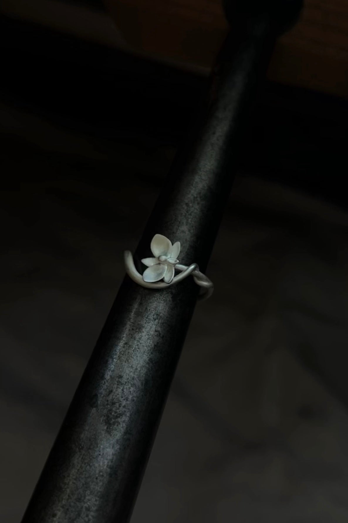 Entwined Mini Orchid Ring