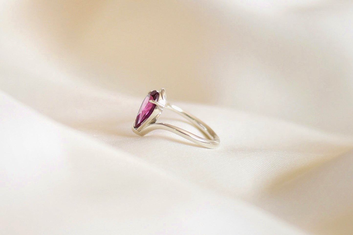 Lyra Ring
