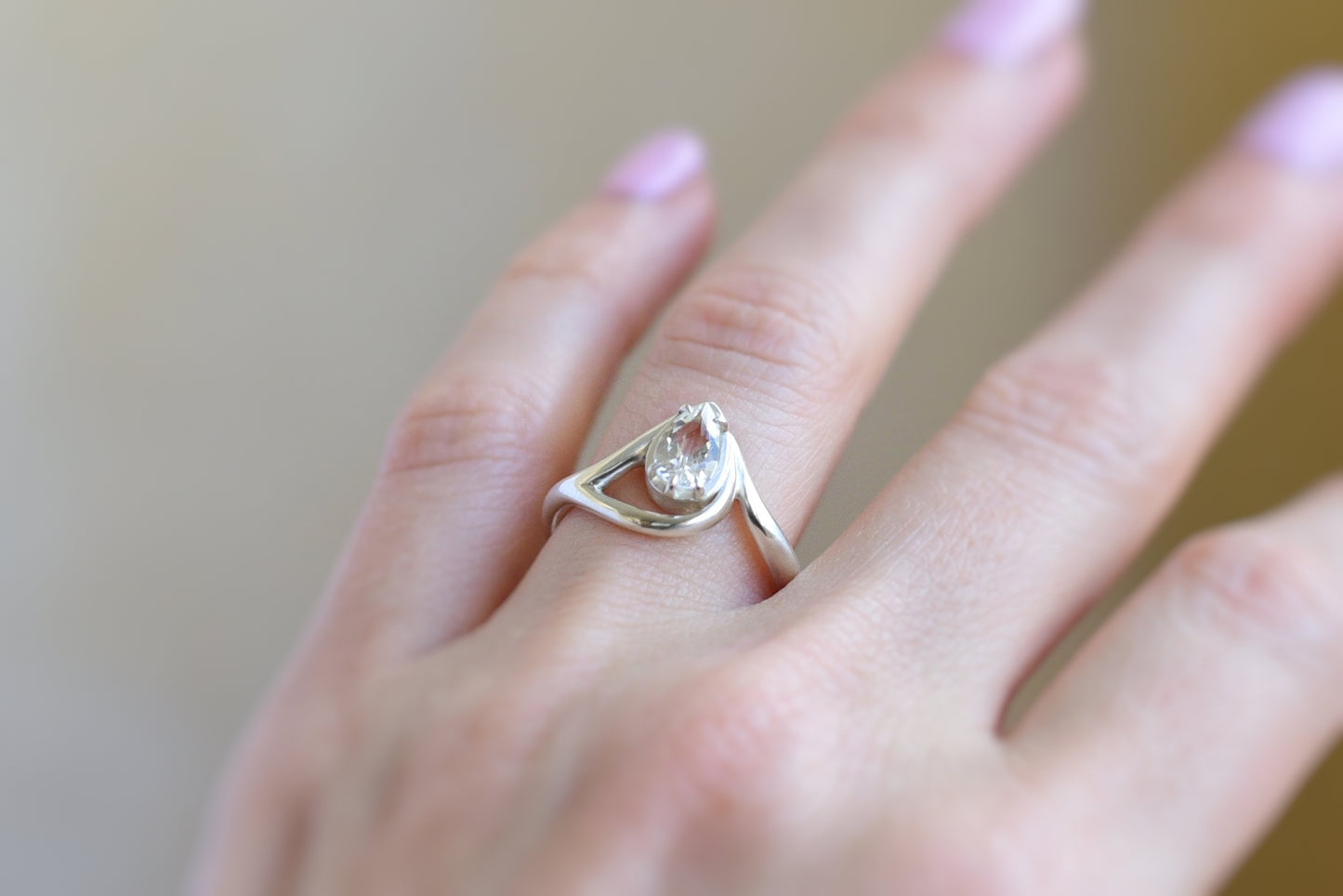 Solaris Ring - White Topaz