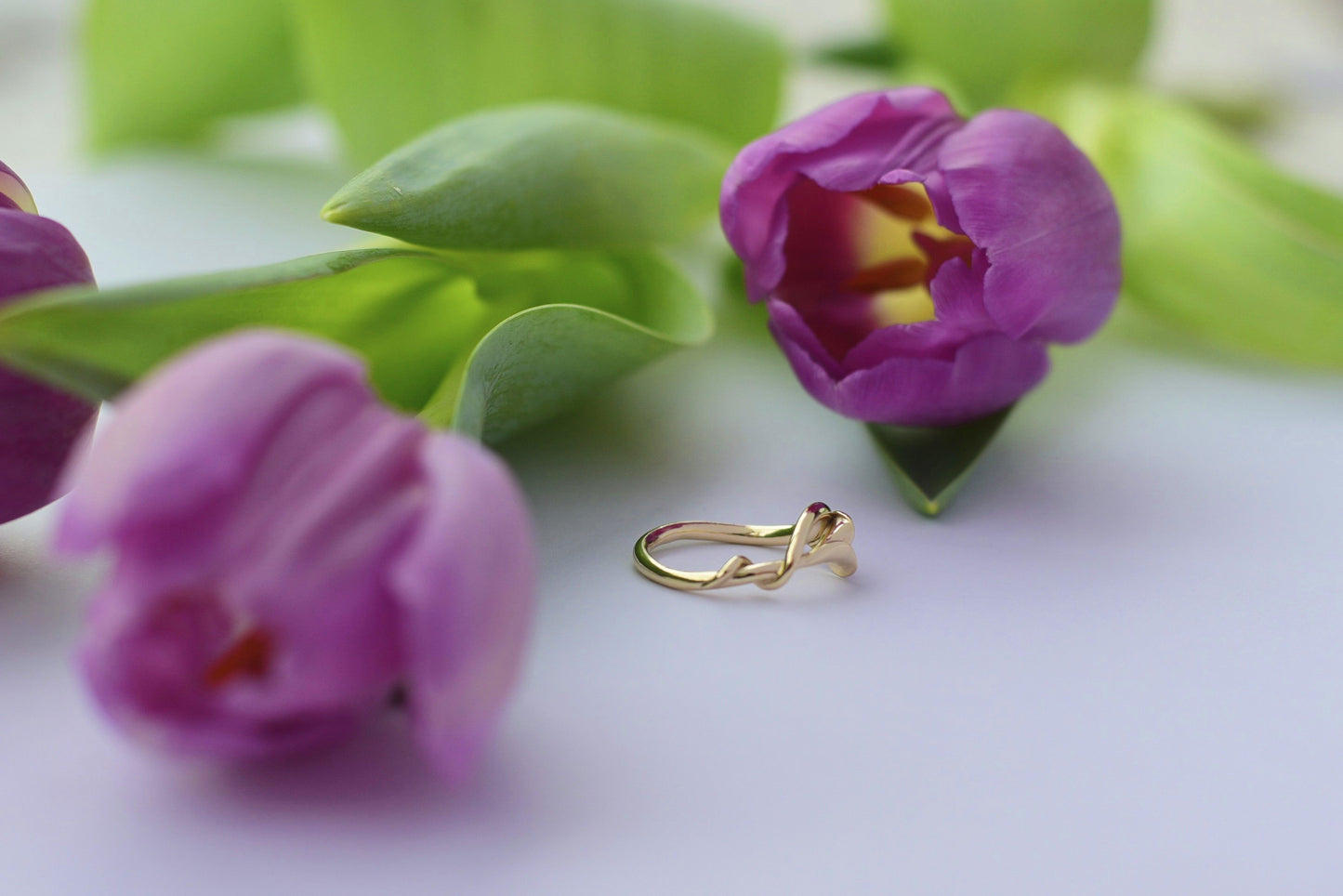 Entwined Lily Ring - Gold