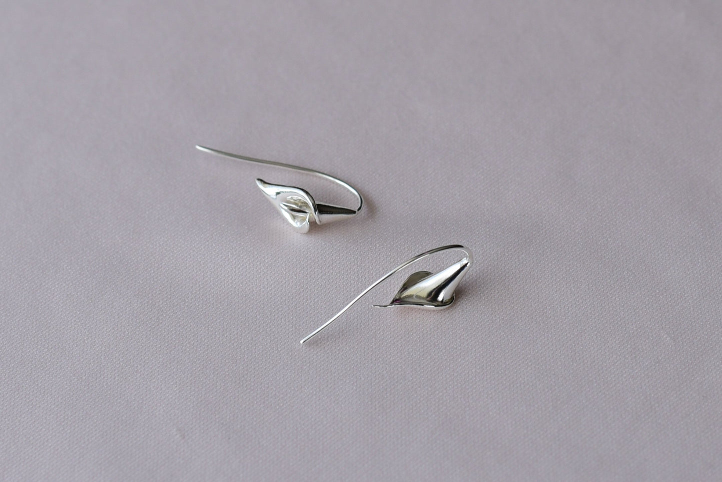 Mini Lily Earrings