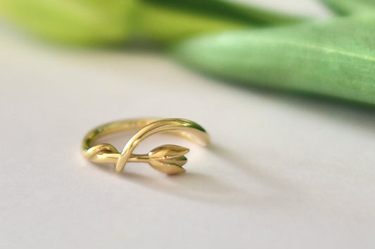 Entwined Tulip Ring - 9k Gold