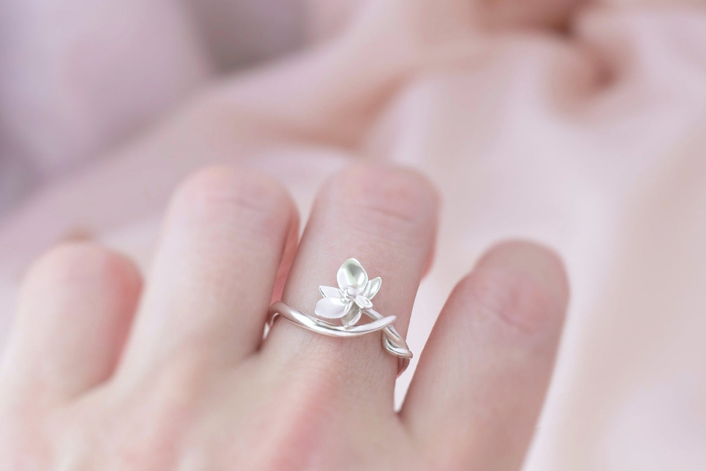 Entwined Mini Orchid Ring