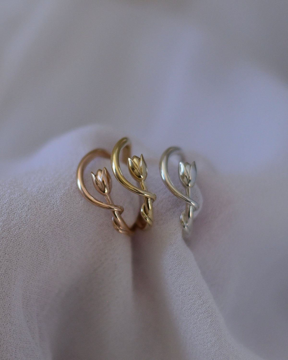 Entwined Tulip Ring - Gold