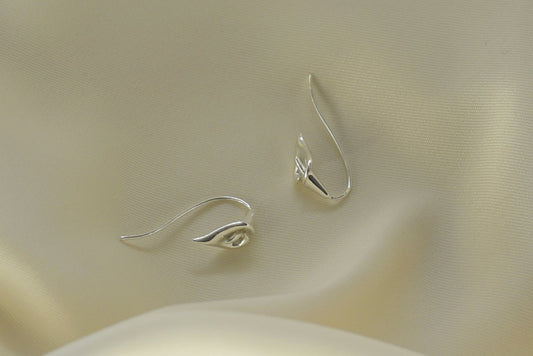 Mini Lily Earrings