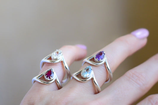 Solaris Ring - Garnet