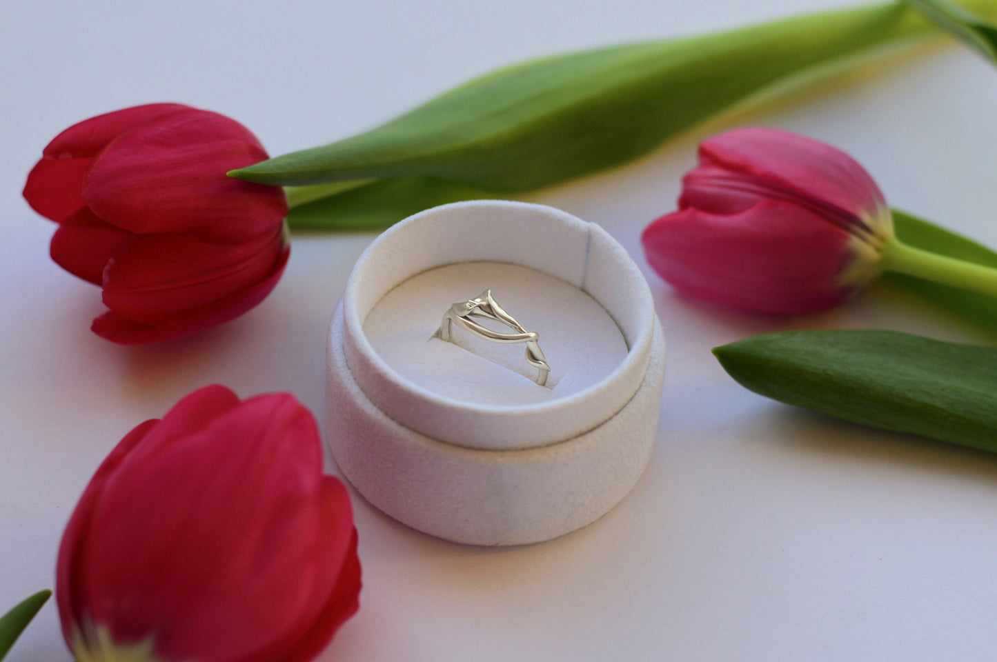 Entwined Lily Ring